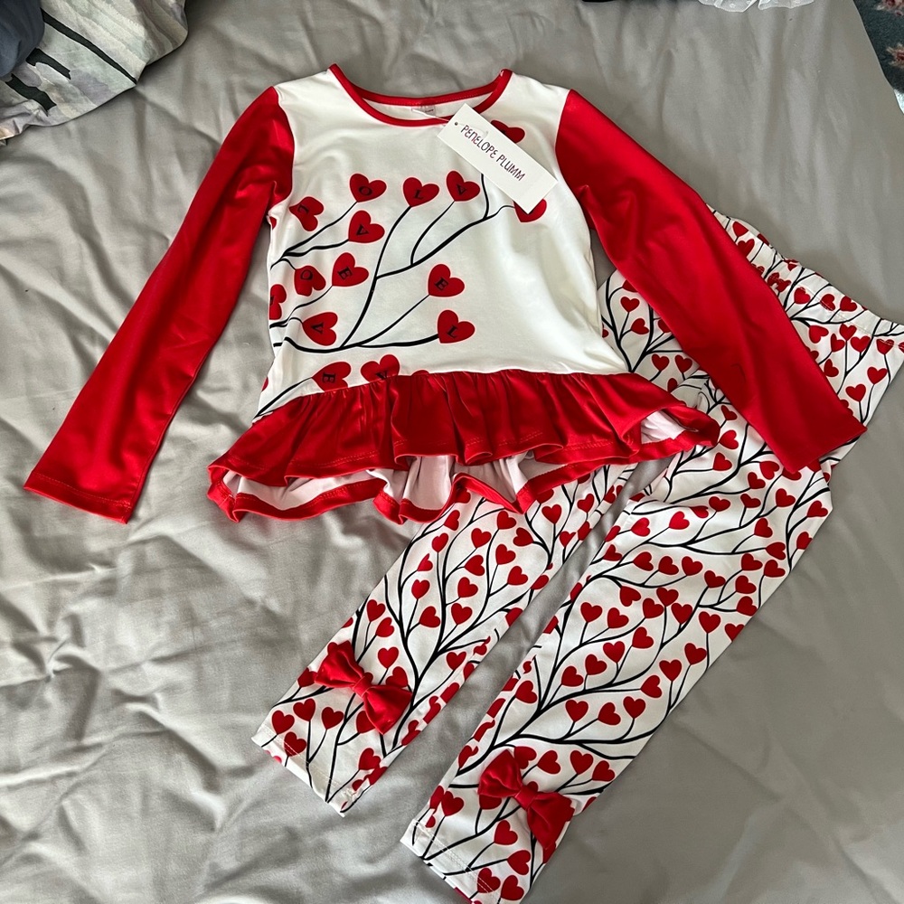 Charming Red and White Heart Kids 2 piece set NWT